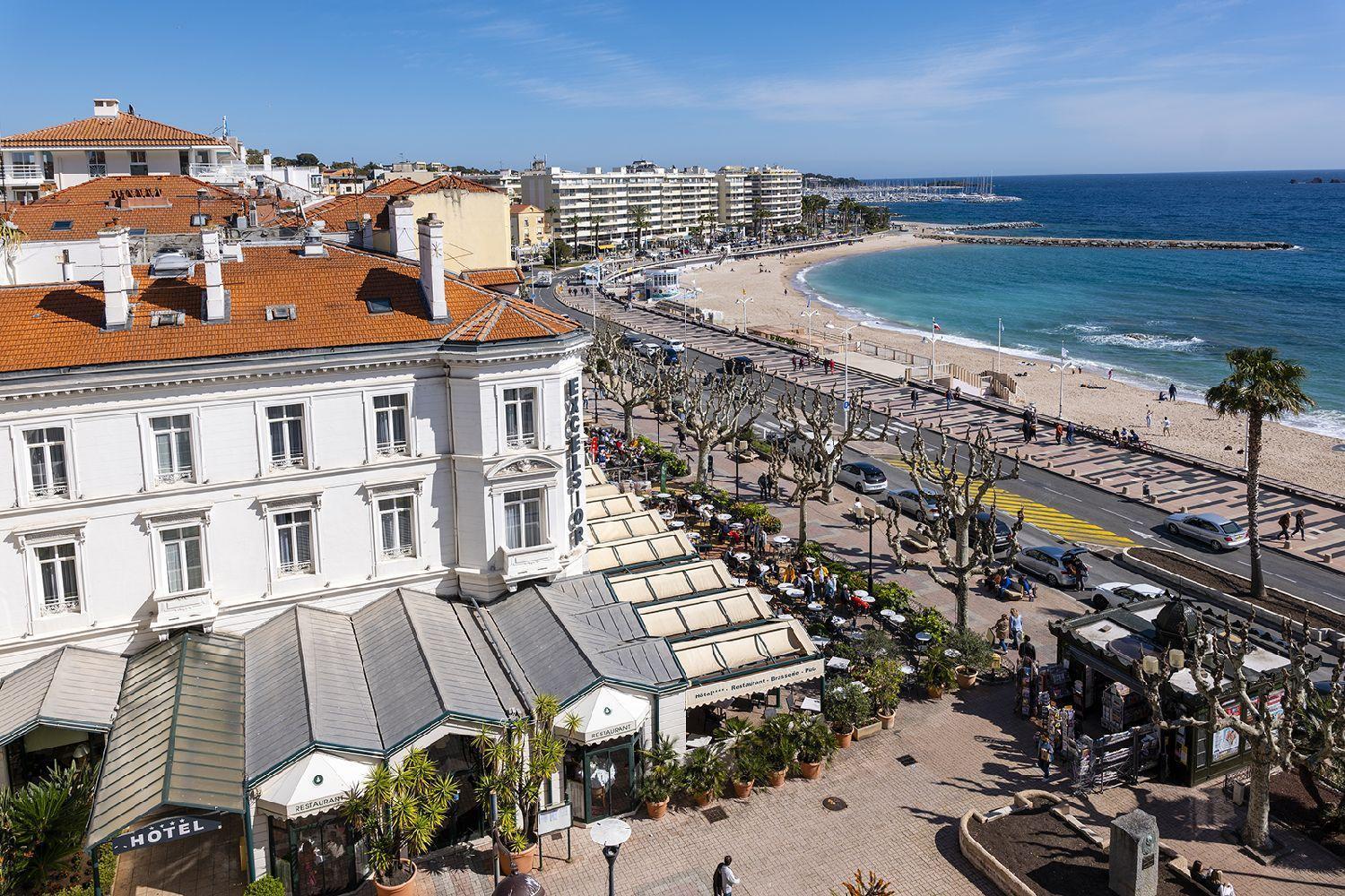 Promenade Des Bains Apartment Saint-Raphaël Eksteriør billede